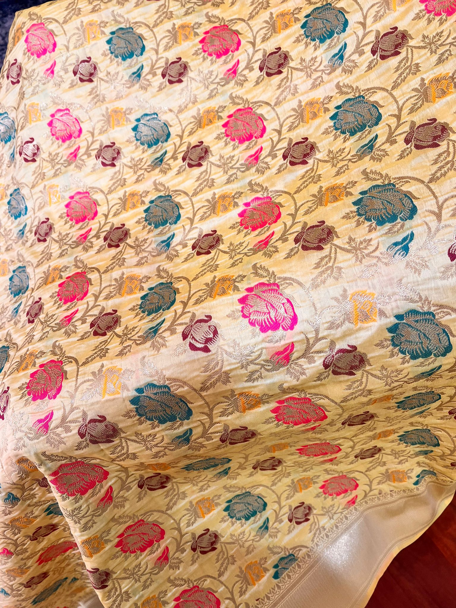 Tusser Finishing Silk Saree | Floral Design | Budget Friendly | Fall & Pico done | Golden Color - Image 4